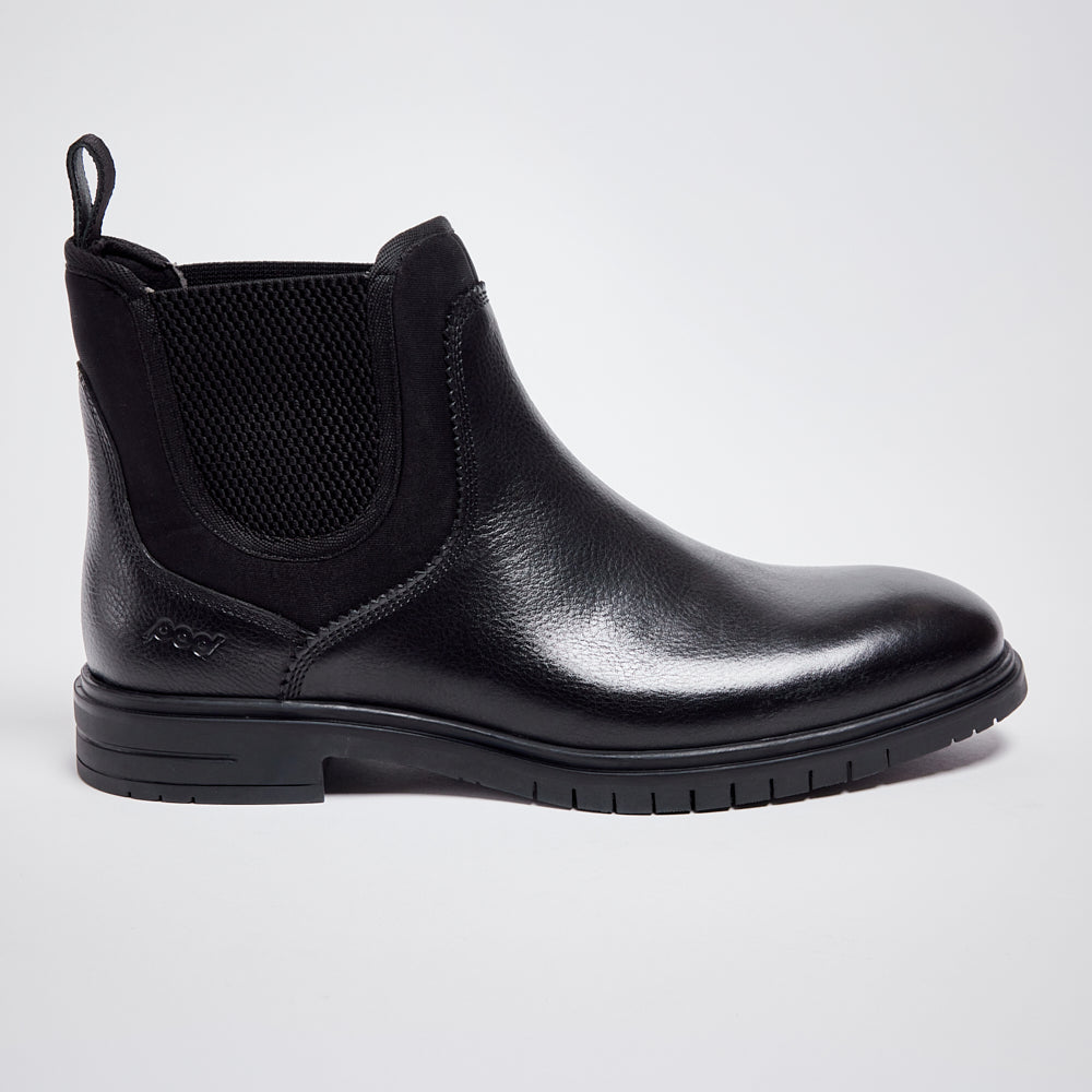 CHESTER LEATHER CHELSEA BOOTS