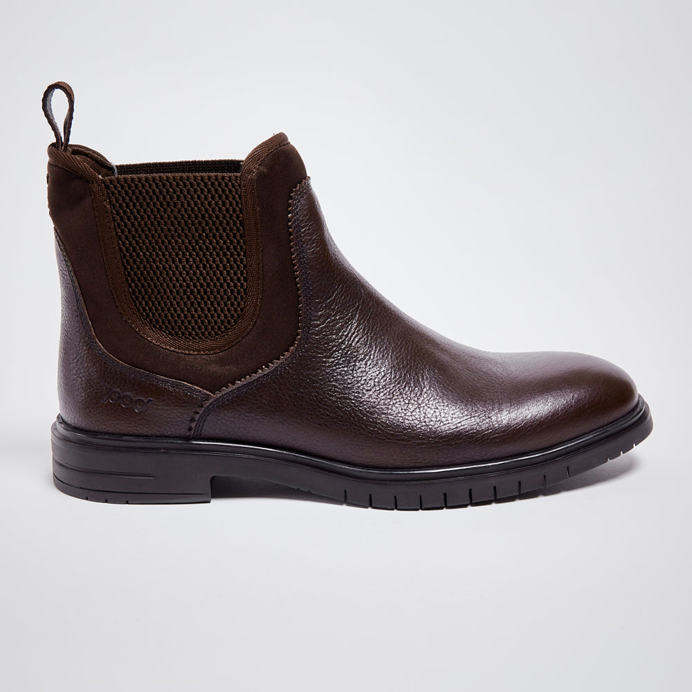 CHESTER LEATHER CHELSEA BOOTS